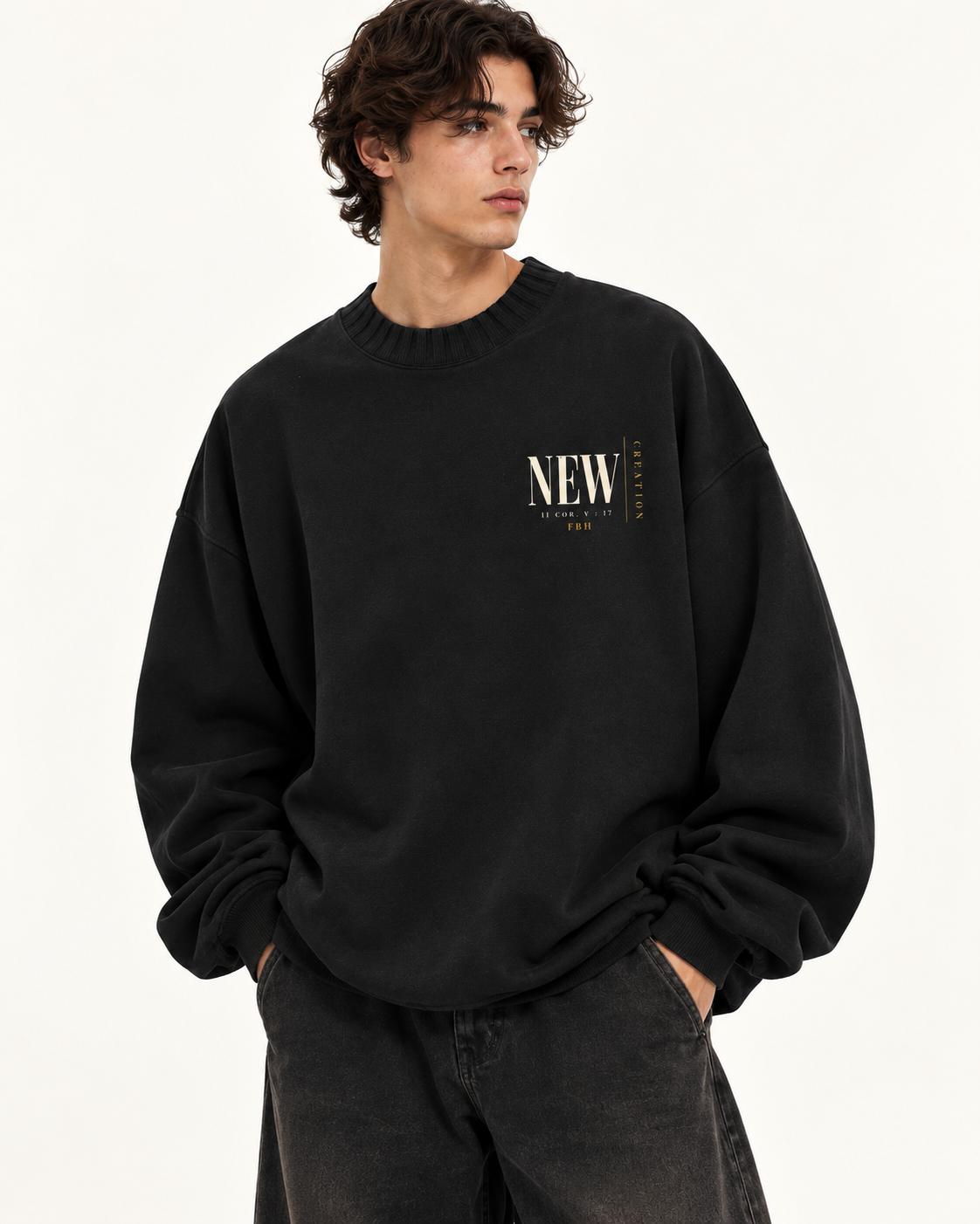 NEW CREATION - Knitted Round Neck Oversize Sweatshirt