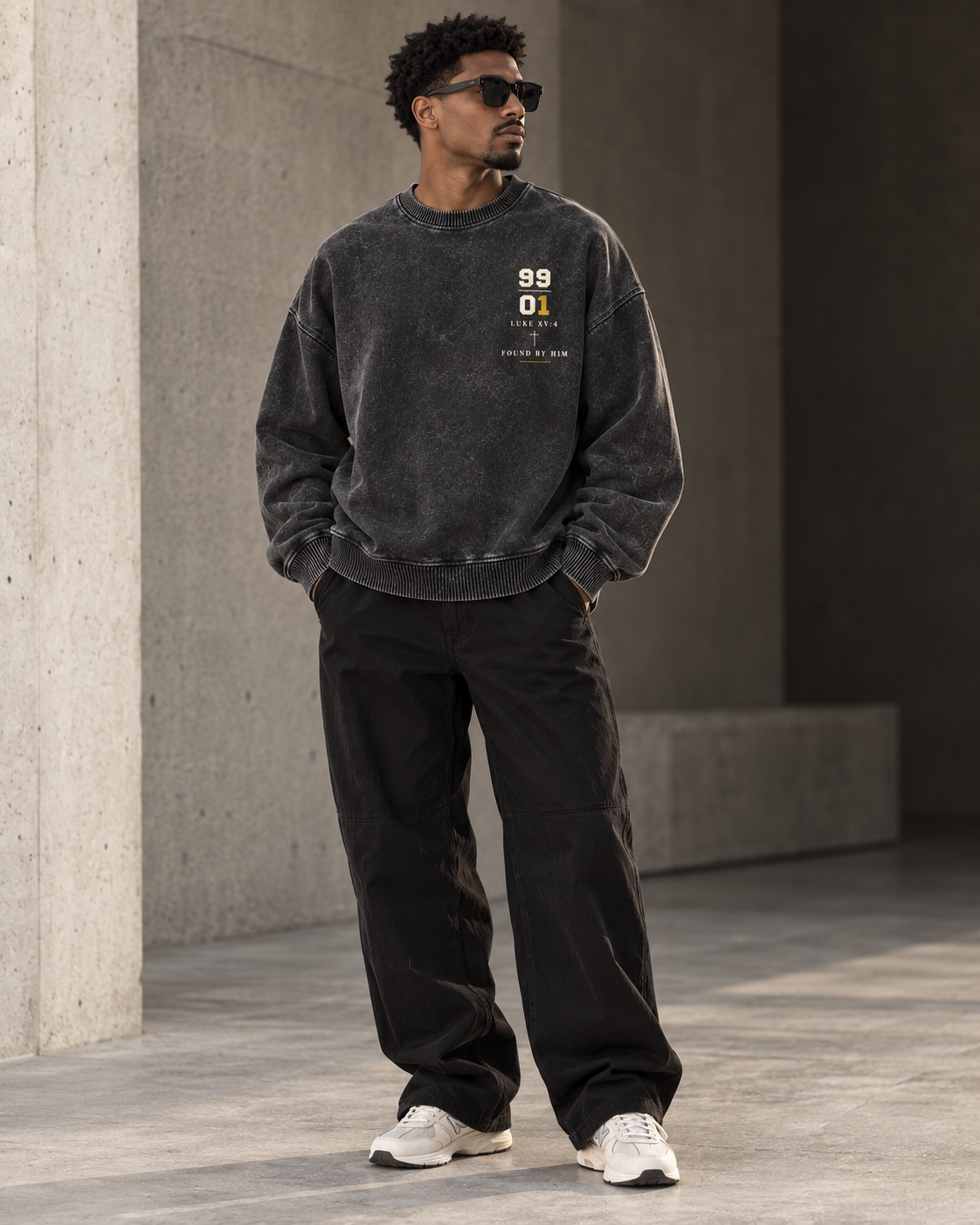 THE ONE - Mineral Wash Oversized Sweater