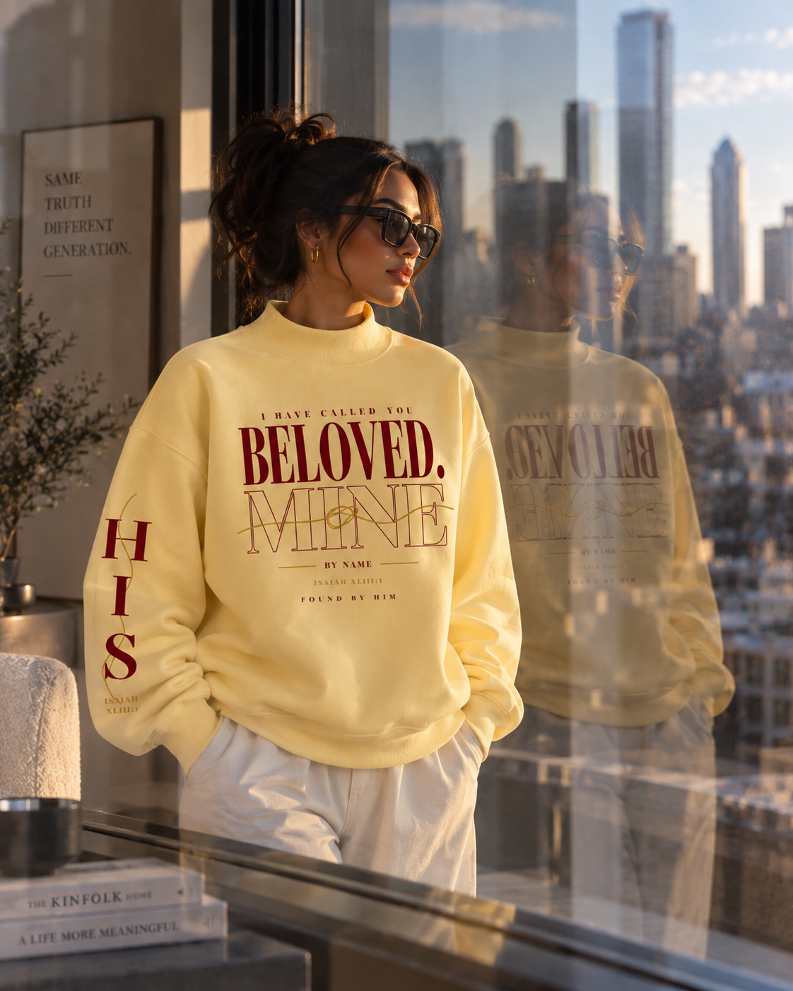 BELOVED - Women Essential Fleece Mock-Neck Crew Sweatshirt