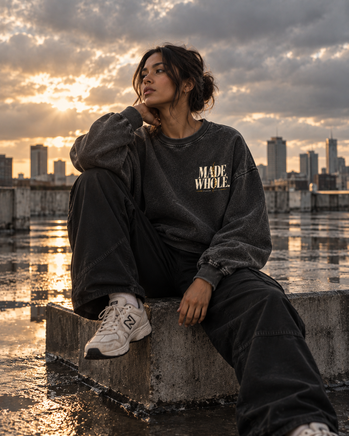 MADE WHOLE - Snow Wash Oversized Crewneck Sweatshirt