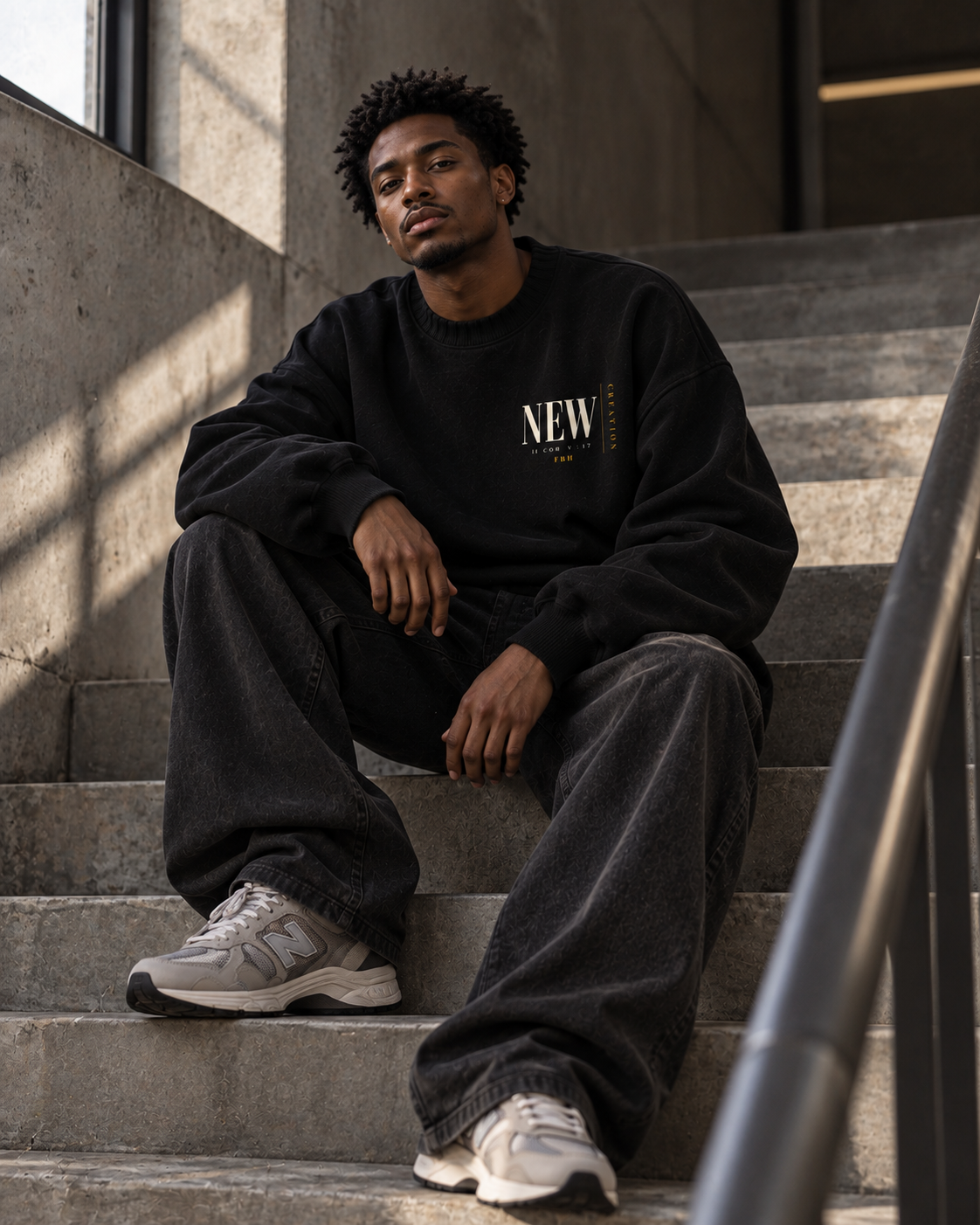 NEW CREATION - Knitted Round Neck Oversize Sweatshirt