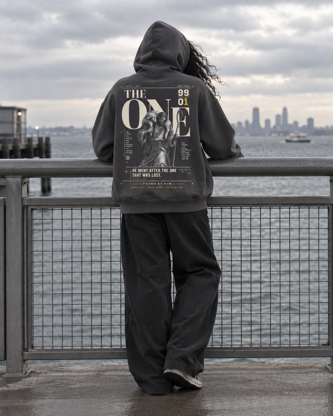 THE ONE - Oversized Fleece Hoodie