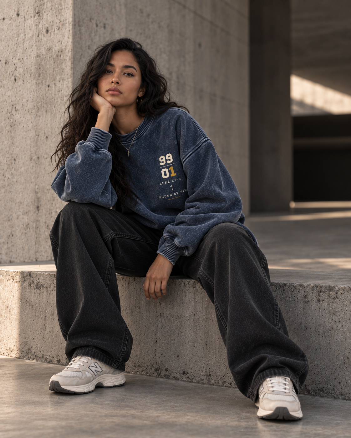 THE ONE - Mineral Wash Oversized Sweater