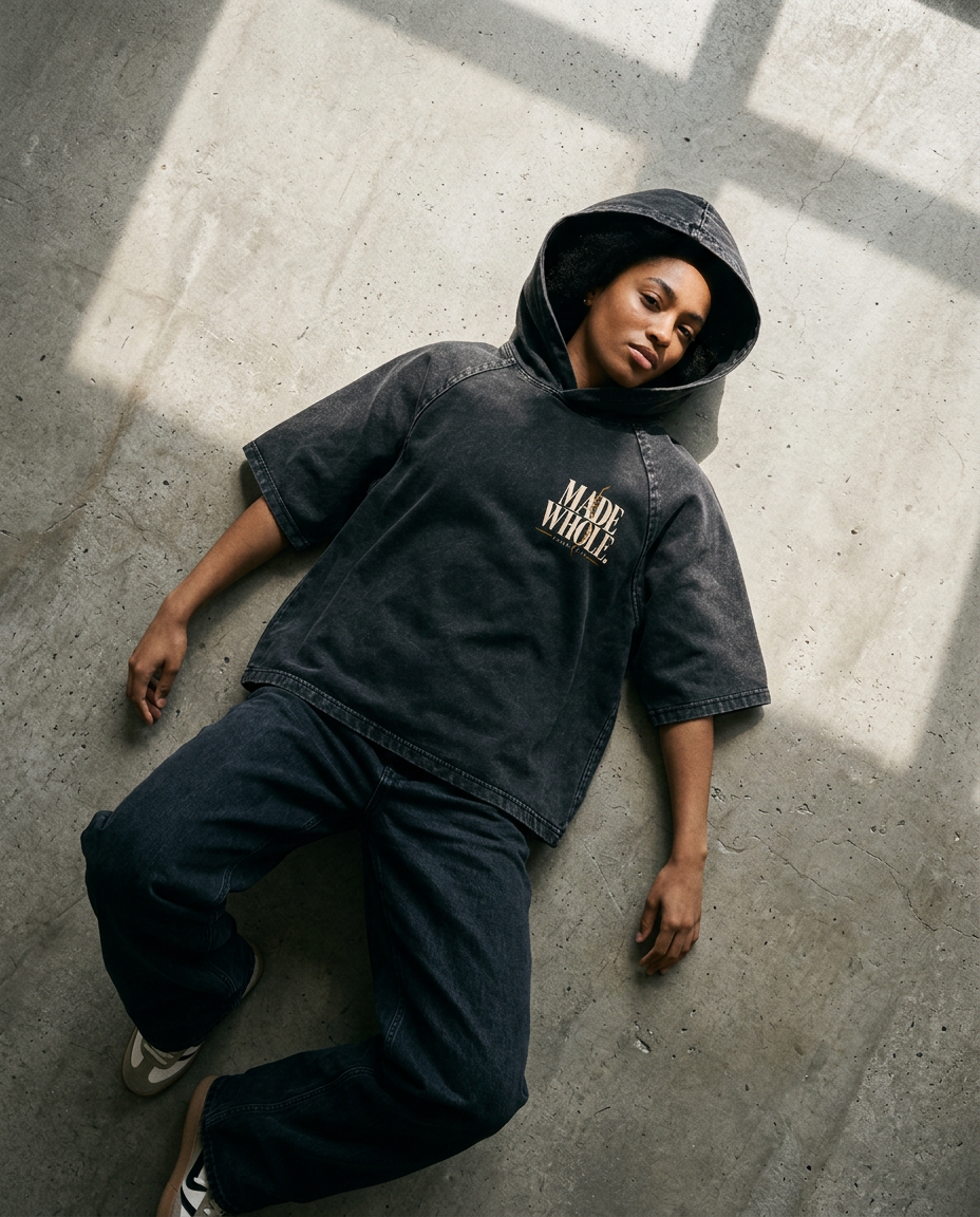 MADE WHOLE - Snow Washed Hooded Boxy T-Shirt